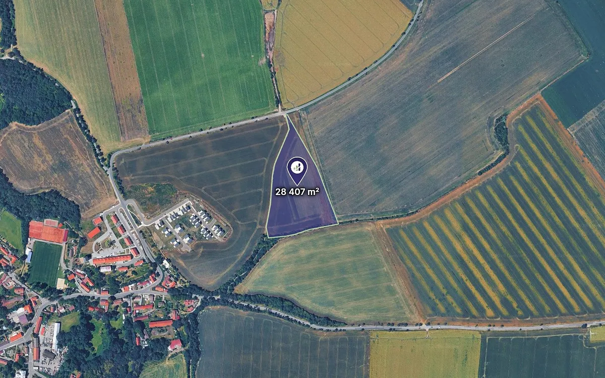 Prodej pole 28407 m²